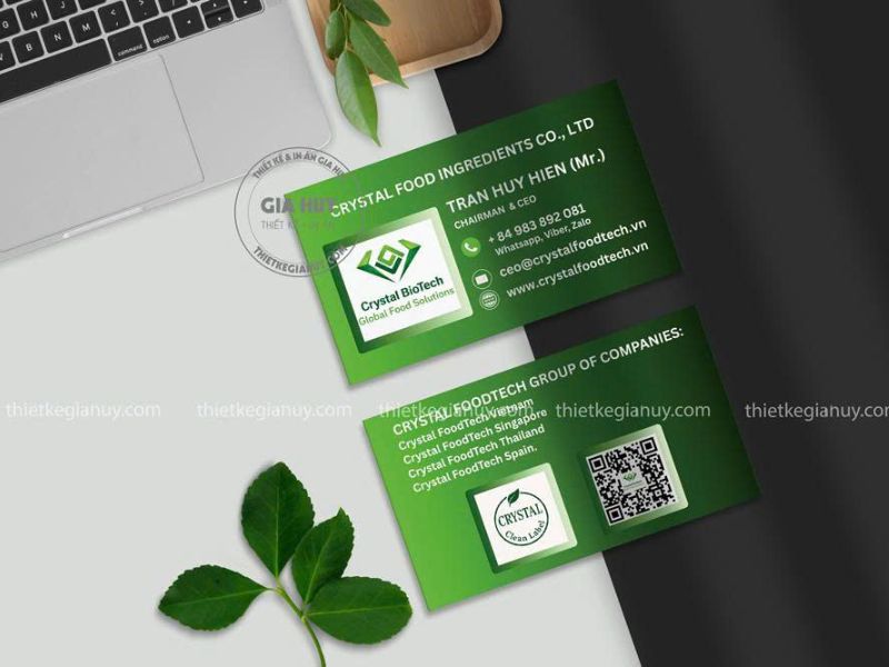 danh thiếp màu xanh lá cây